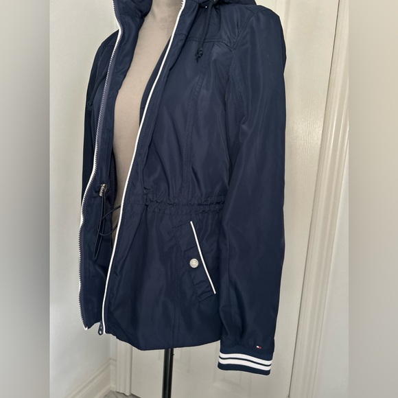 navy blue wind breaker - Picture 3 of 3